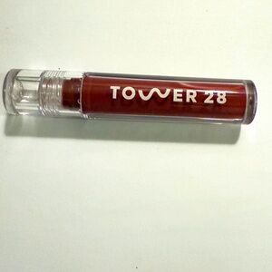 Tower 28 Lip Gloss in Sesame